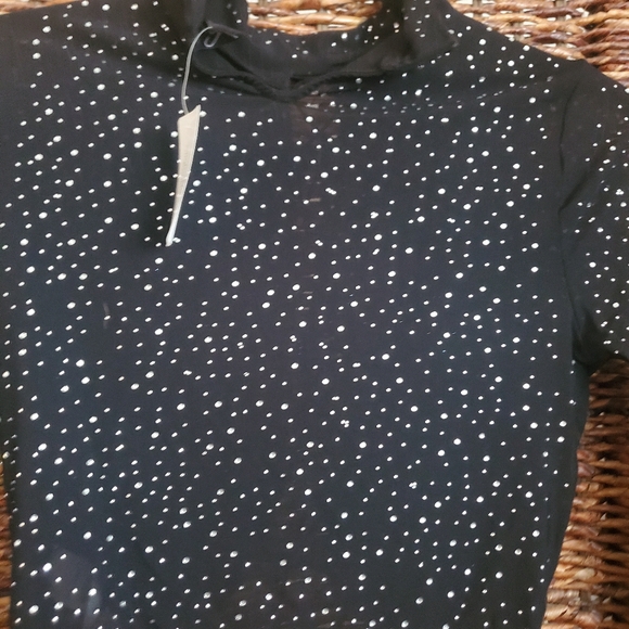 New black, sequin, crop top, long sleeve - Picture 5 of 7